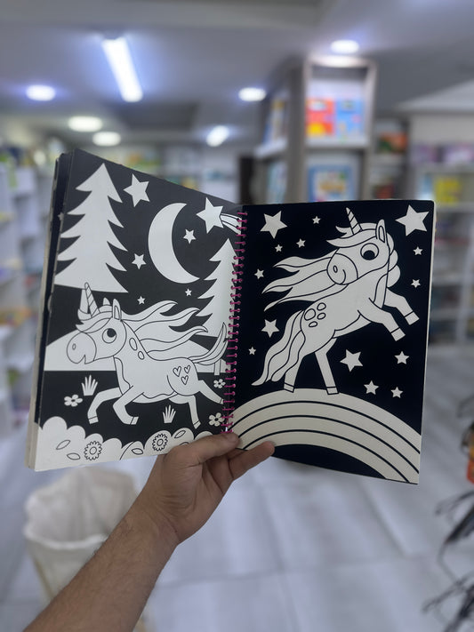 Fabulous Unicorns Velvet Colouring Set
